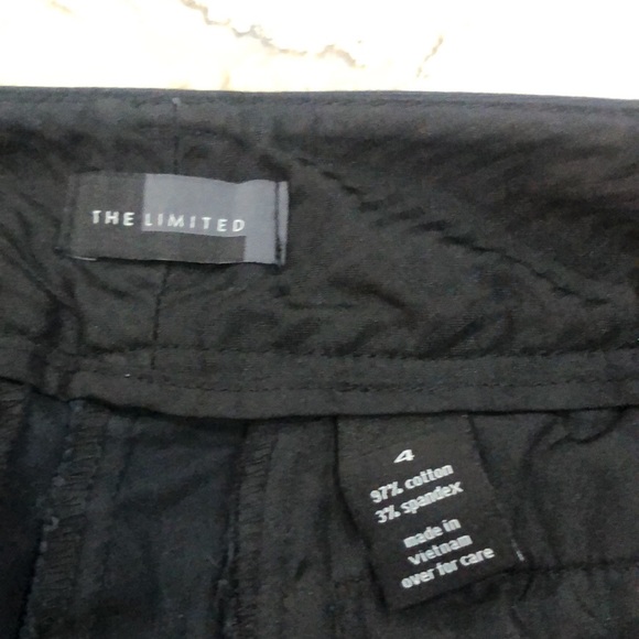 The Limited Black Shorts size 4 - Picture 3 of 3